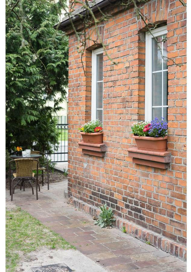 Gostynin Garden Apartment Exterior photo